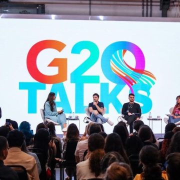 Jéssica Senra media painel de enceramento do G20 Talks, no Rio de Janeiro