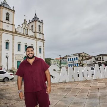 Paulo Vieira visita Santo Amaro e conversa com artistas sobre a força da arte e a resistência do povo preto