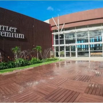 Outlet Premium Salvador oferece 100 vagas de emprego para o fim de ano