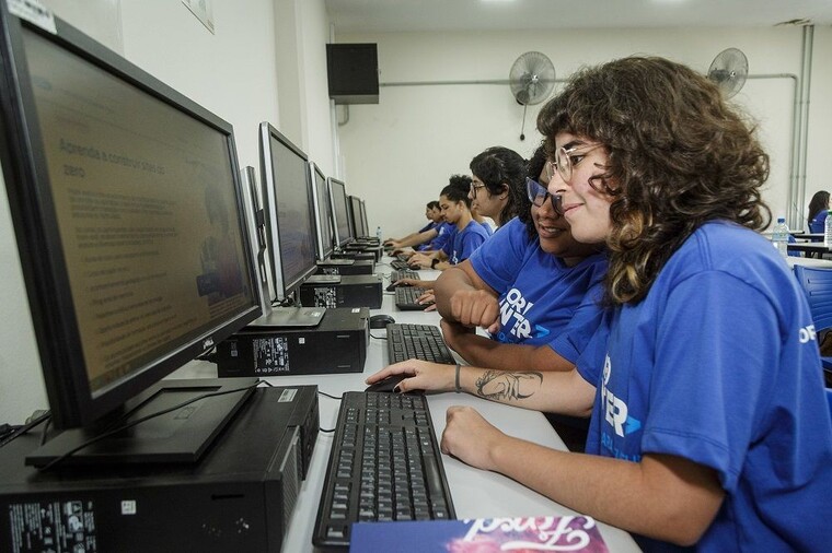 Senai e Ford oferecem curso de programação em Salvador; saiba como participar