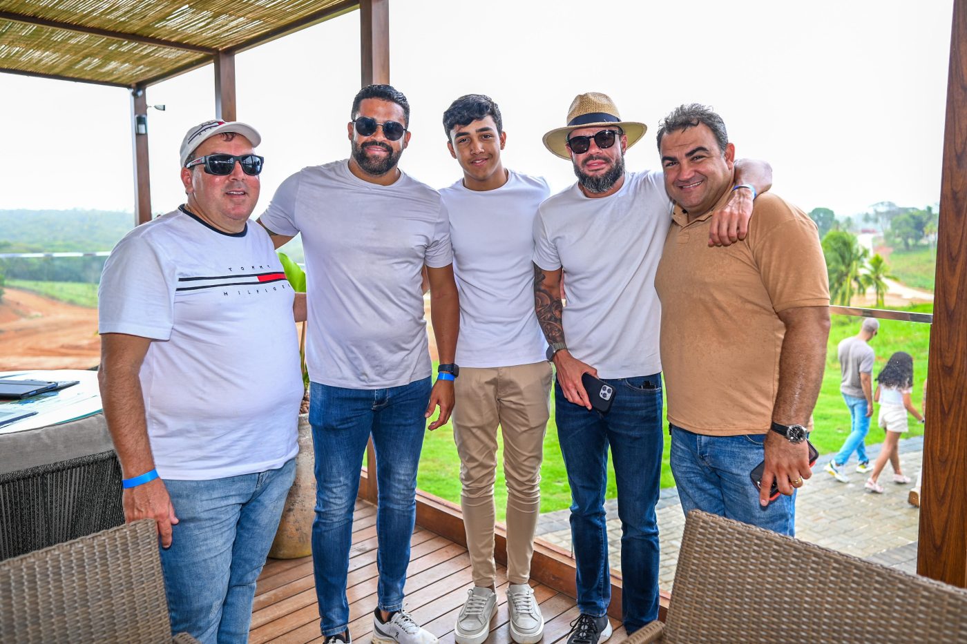 Luciano Soares, Tatinho Lima, Matheus Veiga, Paulo Burgos e Acácio Junior