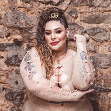 Aila Menezes elimina 35kg após bariátrica e mostra resultado; veja foto