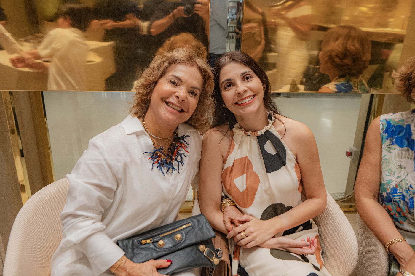 Abigail Silva Leal e Manuela Segura