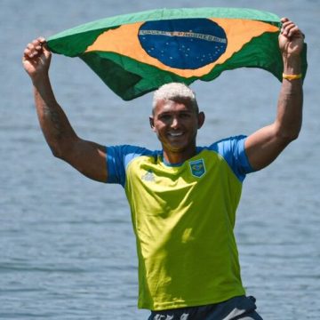 Baiano Isaquias Queiroz concorre ao prêmio de Melhor Atleta do Ano