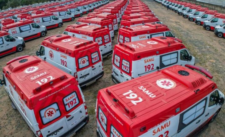 Ministério da Saúde entrega 27 novas ambulâncias do Samu para a Bahia