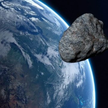 Asteroide atinge a Terra e ilumina o céu da Sibéria; veja