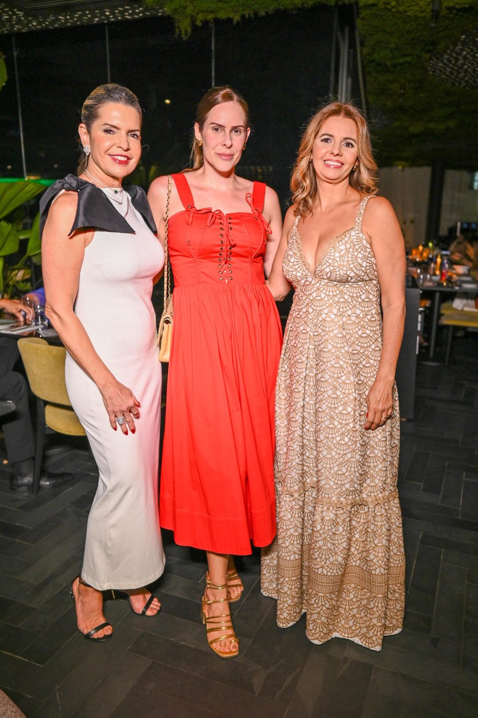 Sany Sandes, Juliana Albuquerque e Sara Sandes