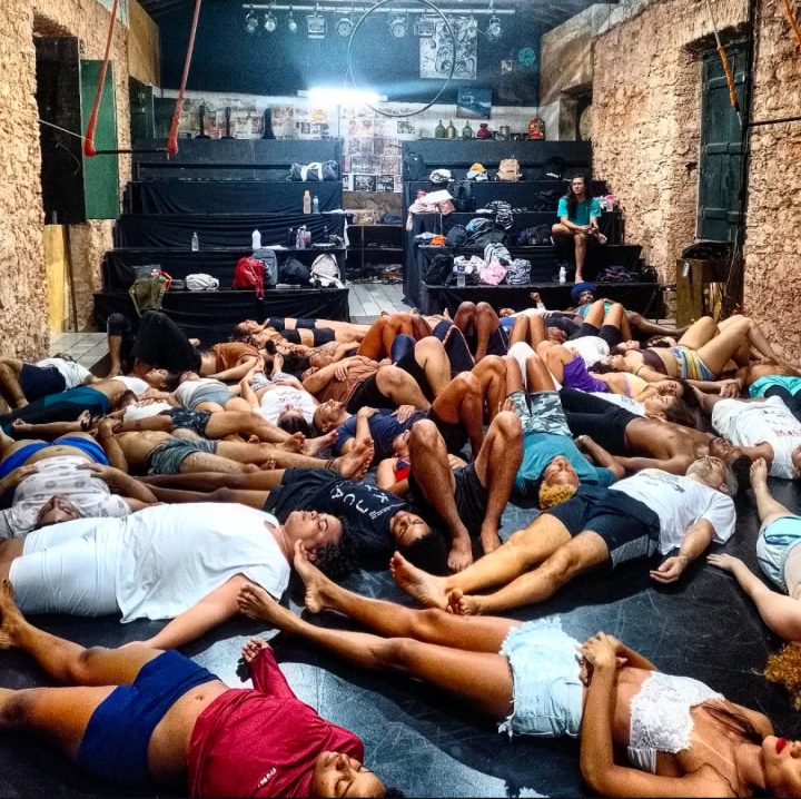 Barracão das Artes, no Barbalho, abre inscrições gratuitas para aulas de teatro