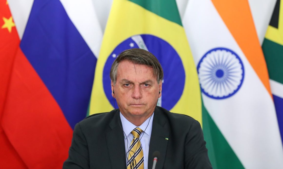 Bolsonaro é o político mais rejeitado do Brasil, mostra Quaest