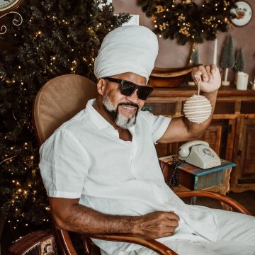 Carlinhos Brown compartilha mensagem de Natal: “Que seja um momento de muita paz”