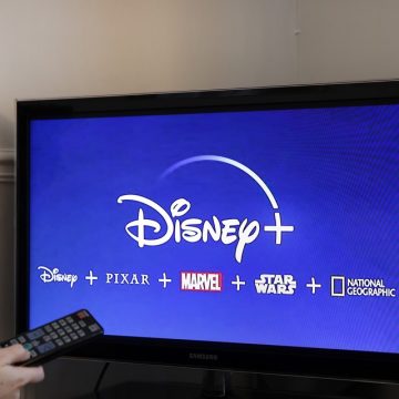 Disney descontinuará canais pagos no Brasil, como Disney Channel e National Geographic