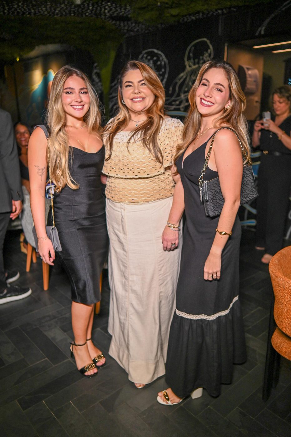 Júlia, Mayle e Camila Montargil