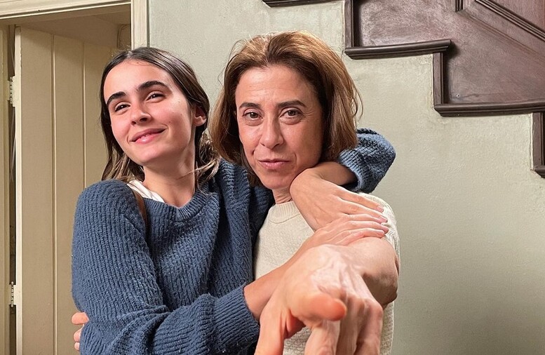 Destaque em “Ainda Estou Aqui”, Valentina Herszage fala dos bastidores do filme e elogia Fernanda Torres: ‘Melhor maluca que tem’