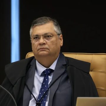 Em voto, Dino cita ‘Ainda estou aqui’ e diz que Lei da Anistia não vale para ocultação de cadáver