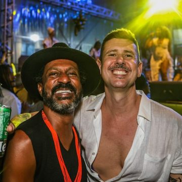 No Cortejo Afro, Luís Miranda celebra verão baiano e fala de fé: ‘Energia transformadora’