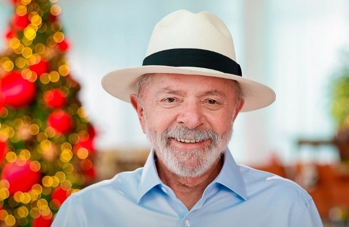 Lula antecipa pronunciamento de Natal para esta segunda-feira (23)