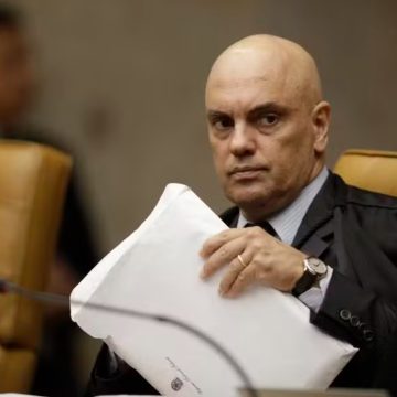 Alexandre de Moraes prorroga inquérito das fake news e ordena novos depoimentos