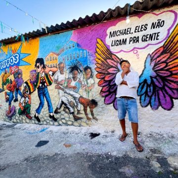 Artista do Subúrbio conquista prêmio com homenagem a Michael Jackson e ao Olodum