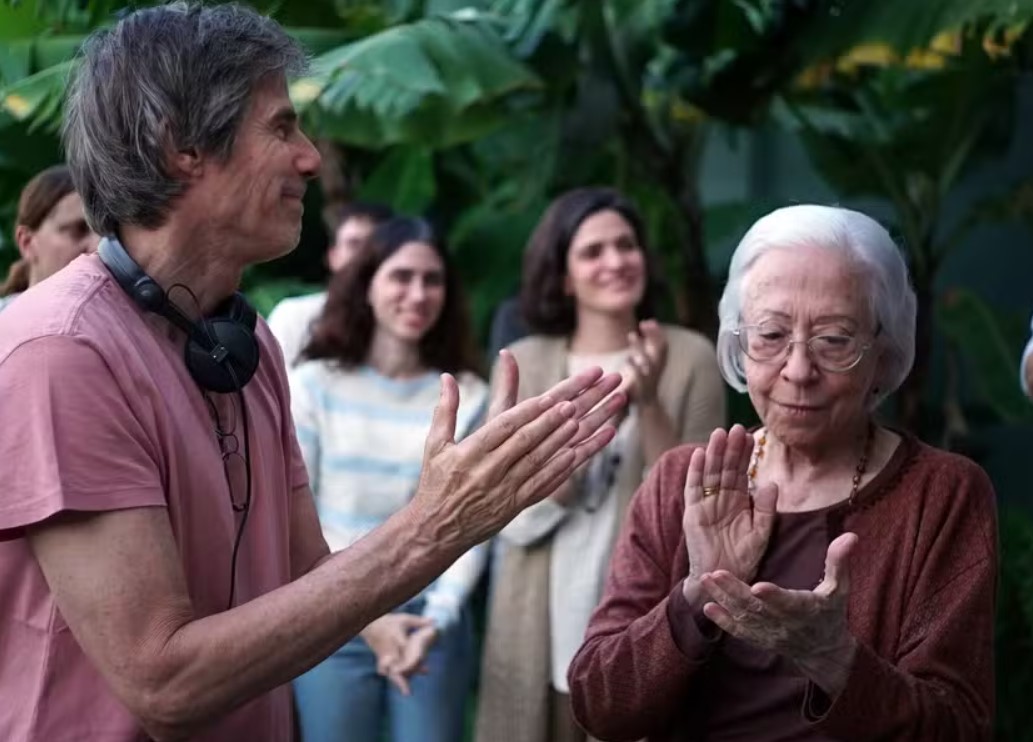 Aos 95 anos, Fernanda Montenegro fala sobre parceria com Fernanda Torres e novos projetos: ‘É essa troca que me mantém viva’