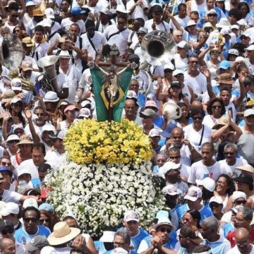 Imagem de Nosso Senhor do Bonfim será transportada para a Colina Sagrada em “caravela” 100% elétrica