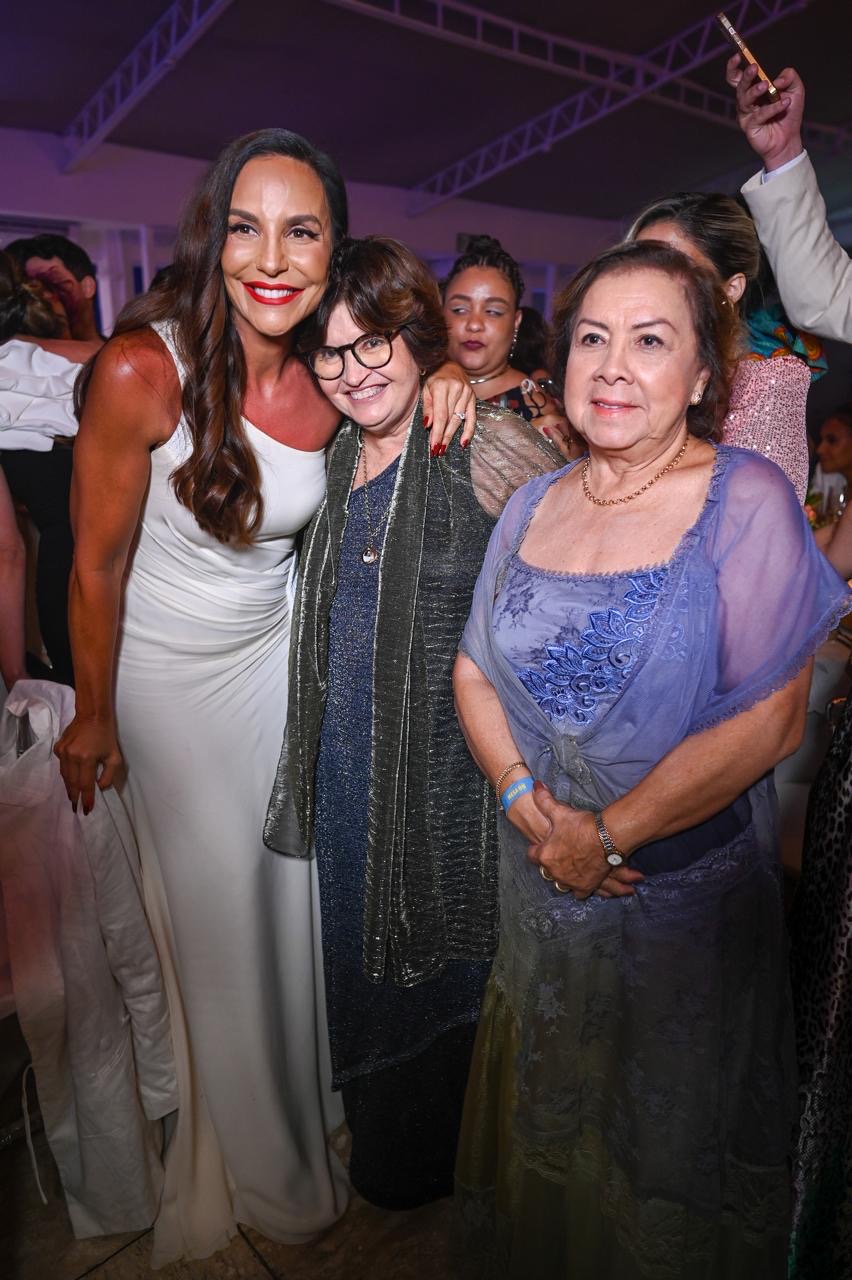 Ivete Sangalo e Maria Rita Lopes Pontes