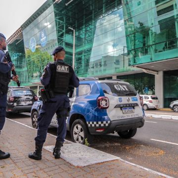 Grupo de Apoio ao Turista da Guarda Civil aumenta ações nas áreas com maior fluxo de visitantes em Salvador