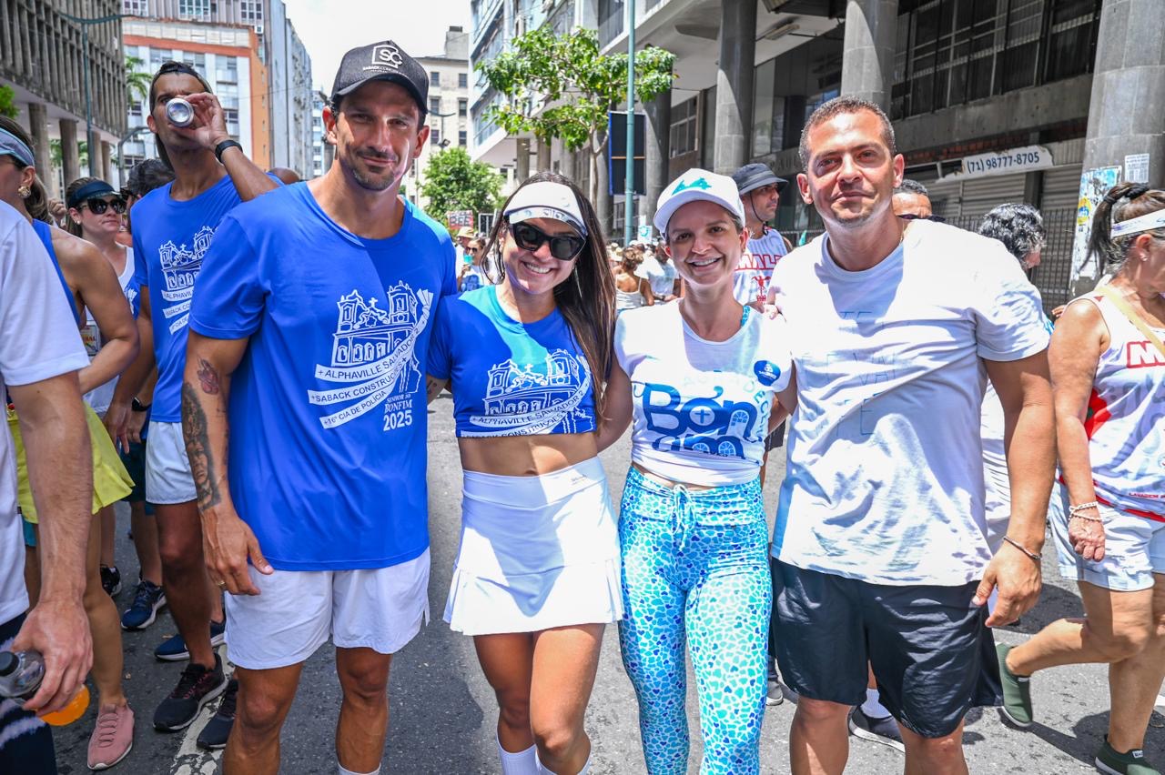 Mário, Gabriela Saback, Bruna e Rafael Mendes