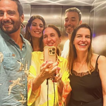 Andréia Sadi e André Rizek em Salvador: casal janta com Flora Gil em endereço do momento