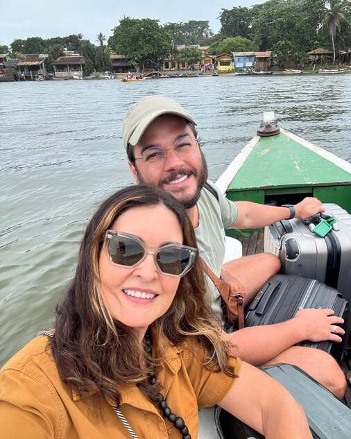 Fátima Bernardes visita novo destino baiano ao lado de Túlio Gadêlha: “Parte dois das férias”