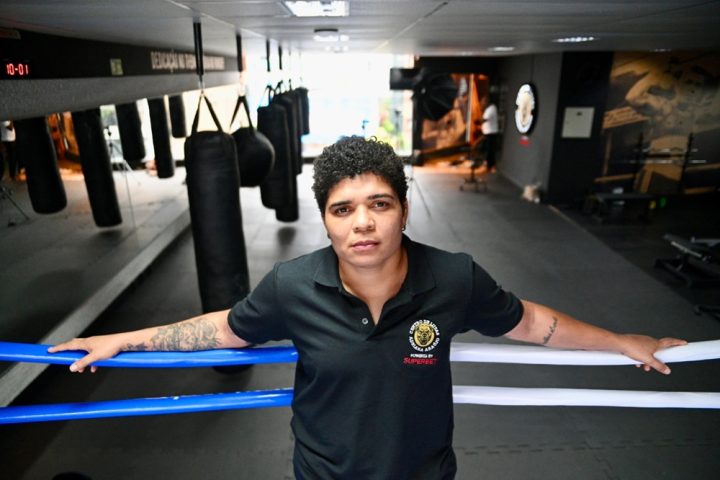 Pugilista baiana Adriana Araújo abre Centro de Lutas em Salvador