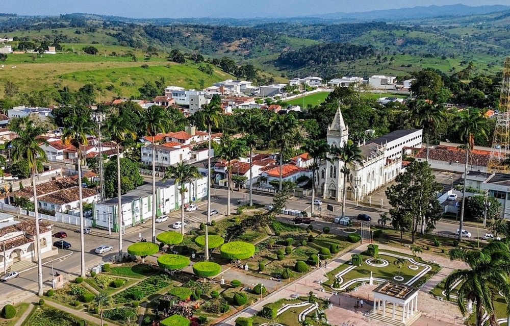 Cidade baiana foi a que mais choveu em 24h no Brasil, aponta Inmet