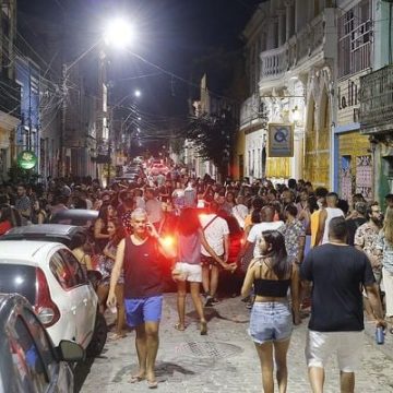 Moradores do Santo Antônio Além do Carmo rejeitam inclusão do bairro no circuito oficial do Carnaval; entenda