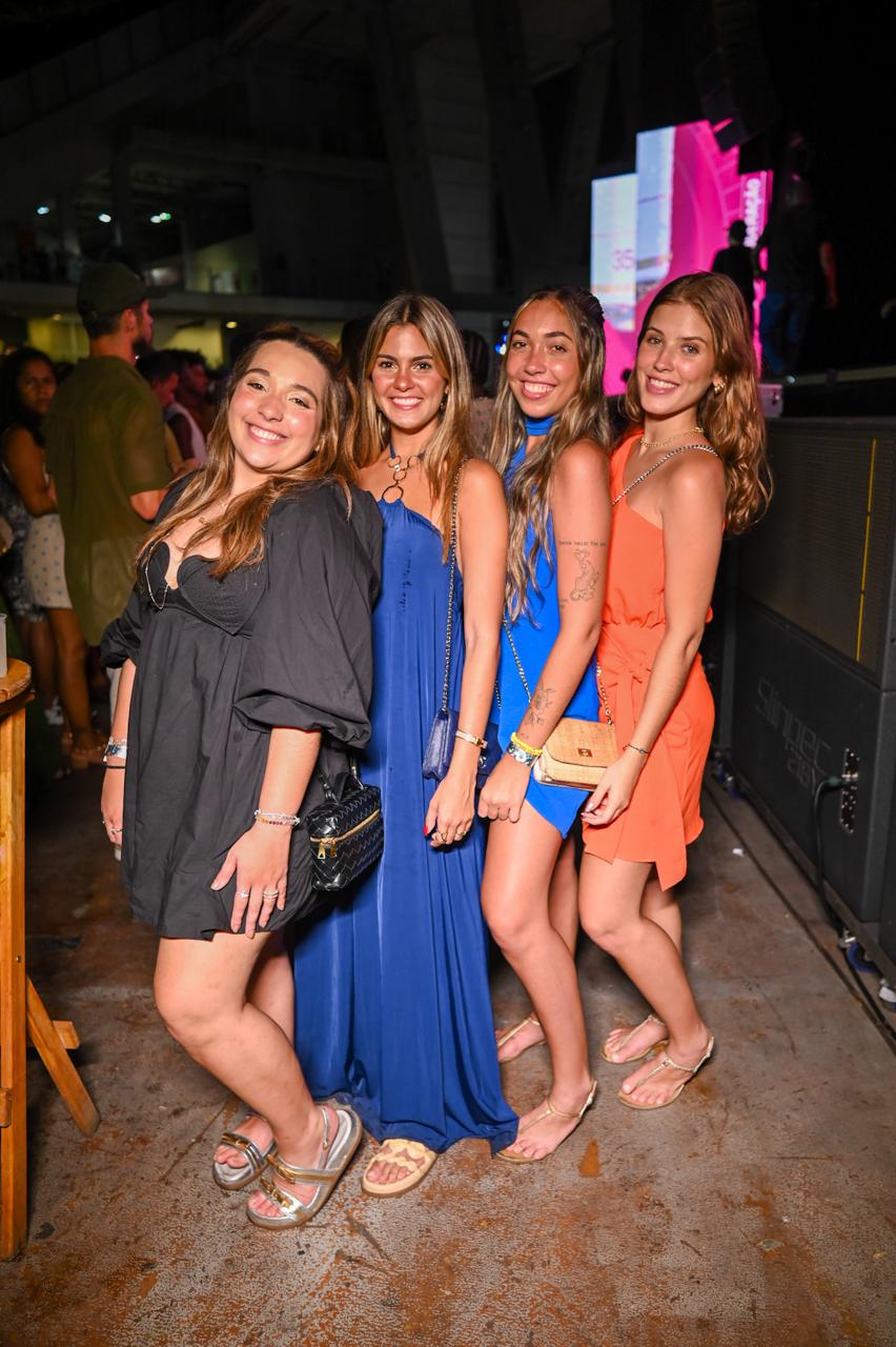 Vittoria Nascimento, Beatriz Mosselman, Mila Conde e Júlia Ribeiro