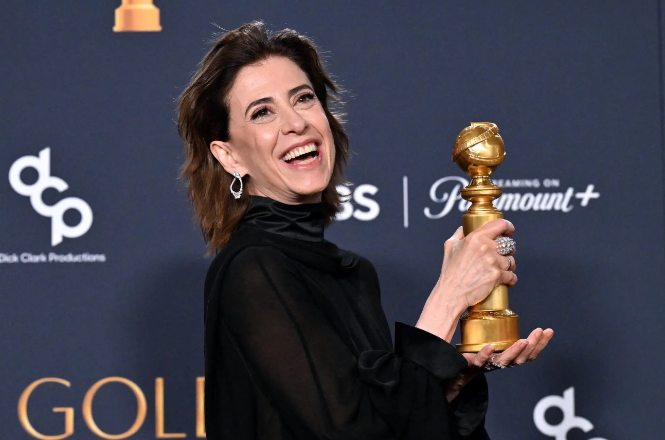 Imprensa internacional exalta Fernanda Torres após vitória no Globo de Ouro: ‘Momento mais notável da noite’