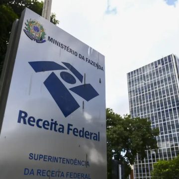 Receita Federal explica se começará a cobrar imposto por Pix