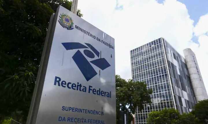 Receita Federal explica se começará a cobrar imposto por Pix