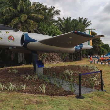 Salvador ganha nova praça e iluminação cênica no bambuzal do Aeroporto