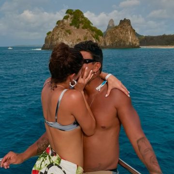 Sophie Charlotte e Xamã posam em clima de romance em Fernando de Noronha