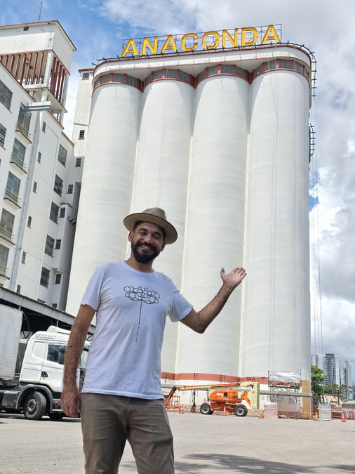 Eduardo Kobra prepara a segunda maior obra da sua carreira; vem saber