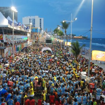 Salvador inicia licenciamento para atividades comerciais que irão funcionar nos circuitos do Carnaval