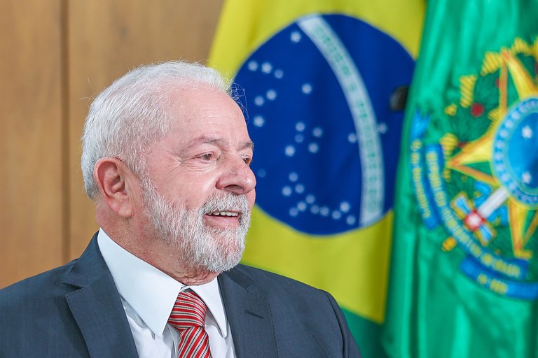 Presidente Lula atualiza estado de saúde após passar por exames médicos em São Paulo