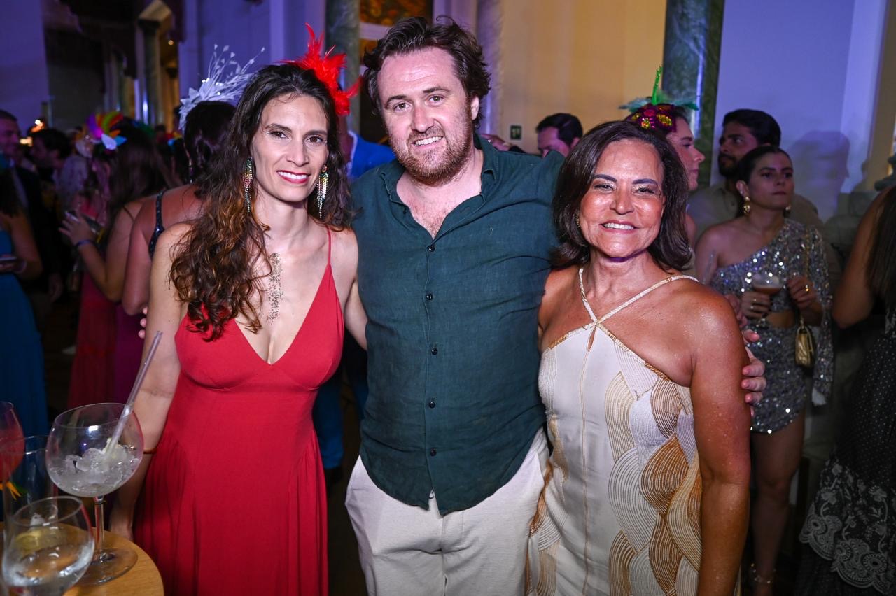 Alexa Gaspar, Ludovic Moullin e Teresa Paim
