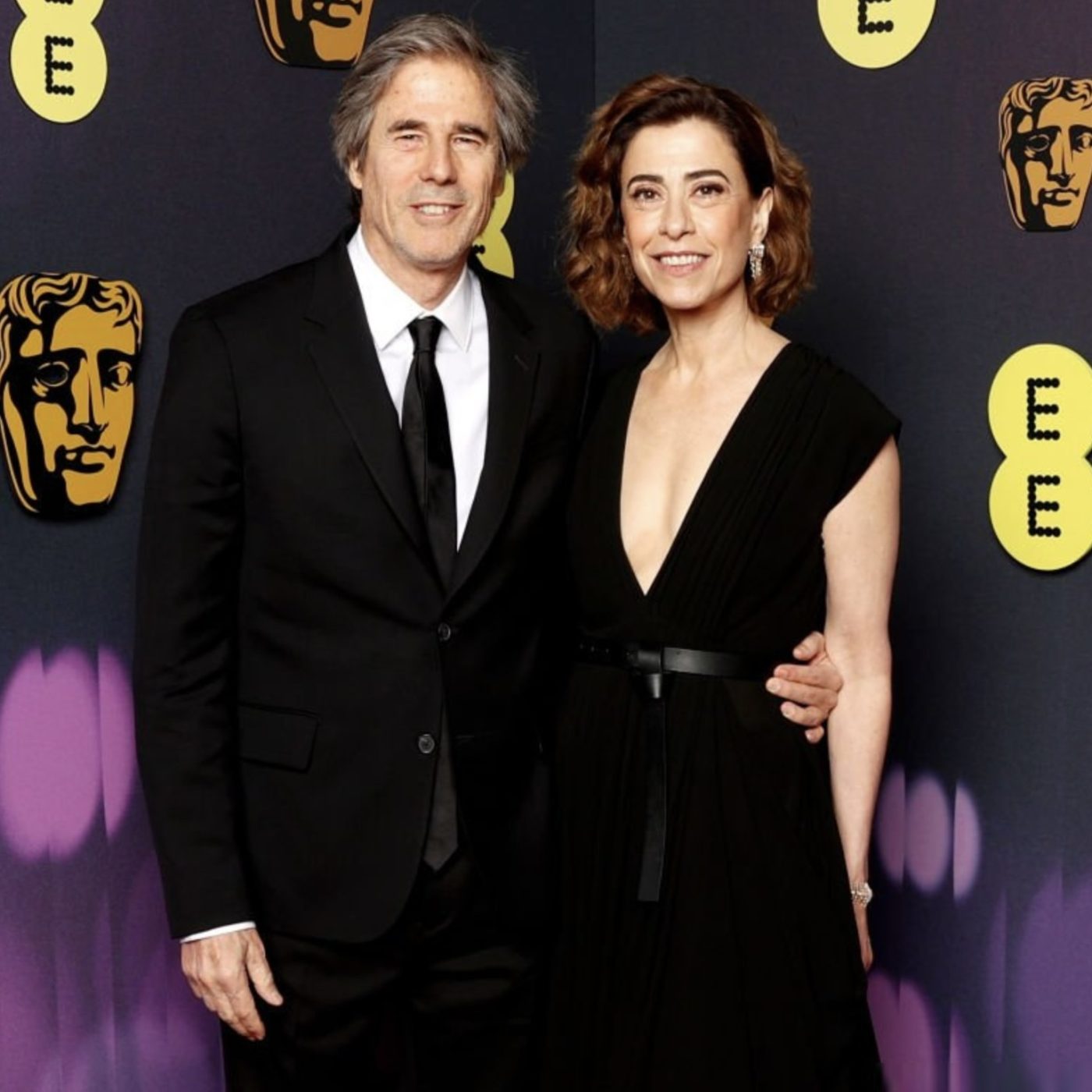 Fernanda Torres e Walter Salles chegam deslumbrantes no BAFTA 2025; veja fotos