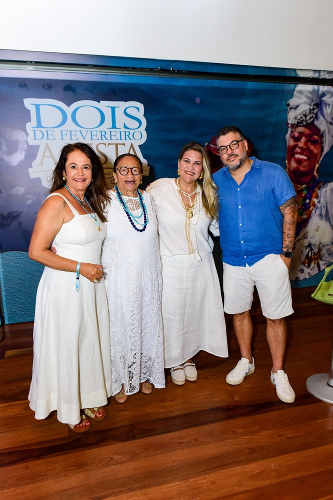 Magali Santana, Licia Fabio, Helaine Schindler e Flávio Bandeira