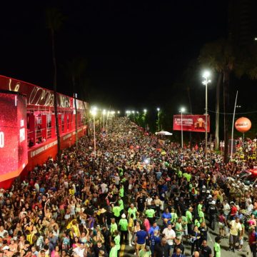 Xanddy Harmonia e Léo Santana comandam pré-Carnaval em Salvador; confira programação