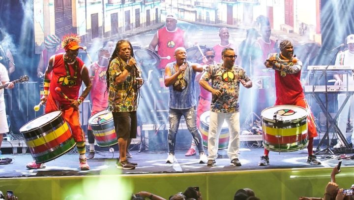 Olodum recebe Gabriel Mercury e Pedro Pondé em ensaio de Verão no Pelourinho