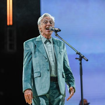 Caetano Veloso será homenageado com Medalha Tiradentes, maior honraria do Rio de Janeiro
