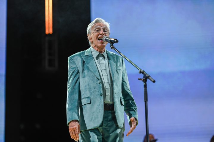 Caetano Veloso se arrepende de escolha no setlist da turnê com Bethânia: ‘Devia ter cantado inteira’