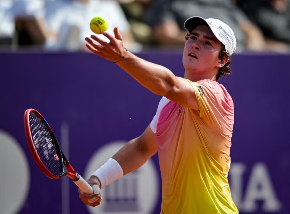 João Fonseca avança para final do ATP 250 de Buenos Aires e se torna melhor tenista do Brasil