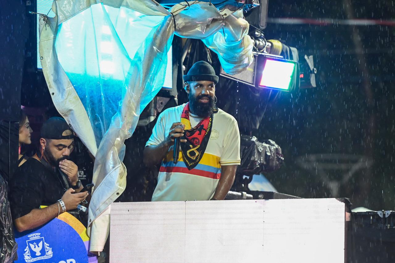 BaianaSystem vence Grammy Latino de Melhor Álbum de Rock ou Música Alternativa em Língua Portuguesa